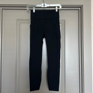 Lulu lemon crop leggings